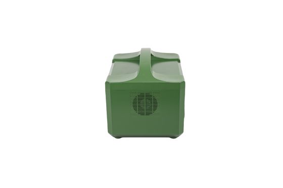 CE Approved Wireless Charging Uninterrupted Portable Solar Power Bank With Green Plastic Case For UPS Backup System