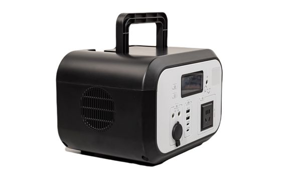 High Efficiency 600WH Solar Portable Power Station 220V  Pure Sine Wave AC Outlets With App For Home Backup System